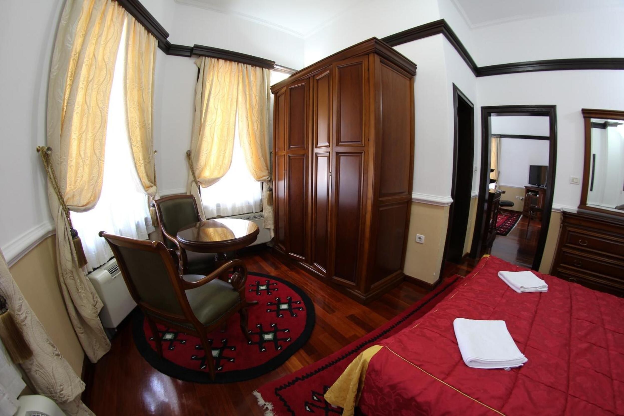 minibar, in-room safe, desk, blackout curtains