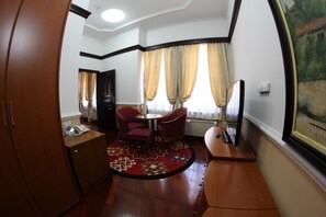 Minibar, in-room safe, desk, blackout curtains