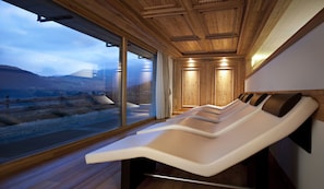 Espace de soins pour les couples, sauna, bain à remous, hammam