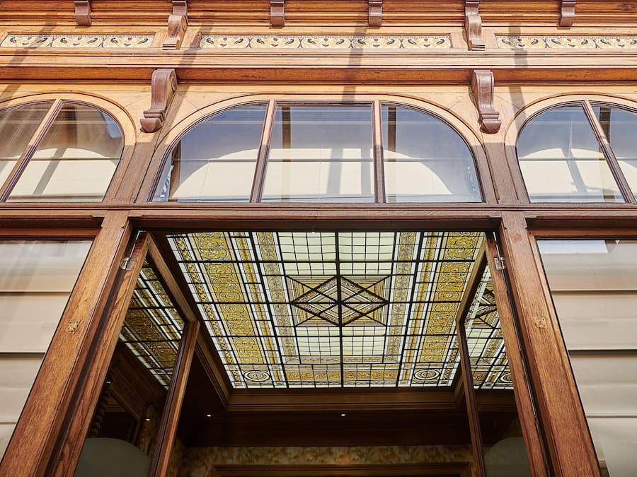 تفاصيل الفندق من الداخل