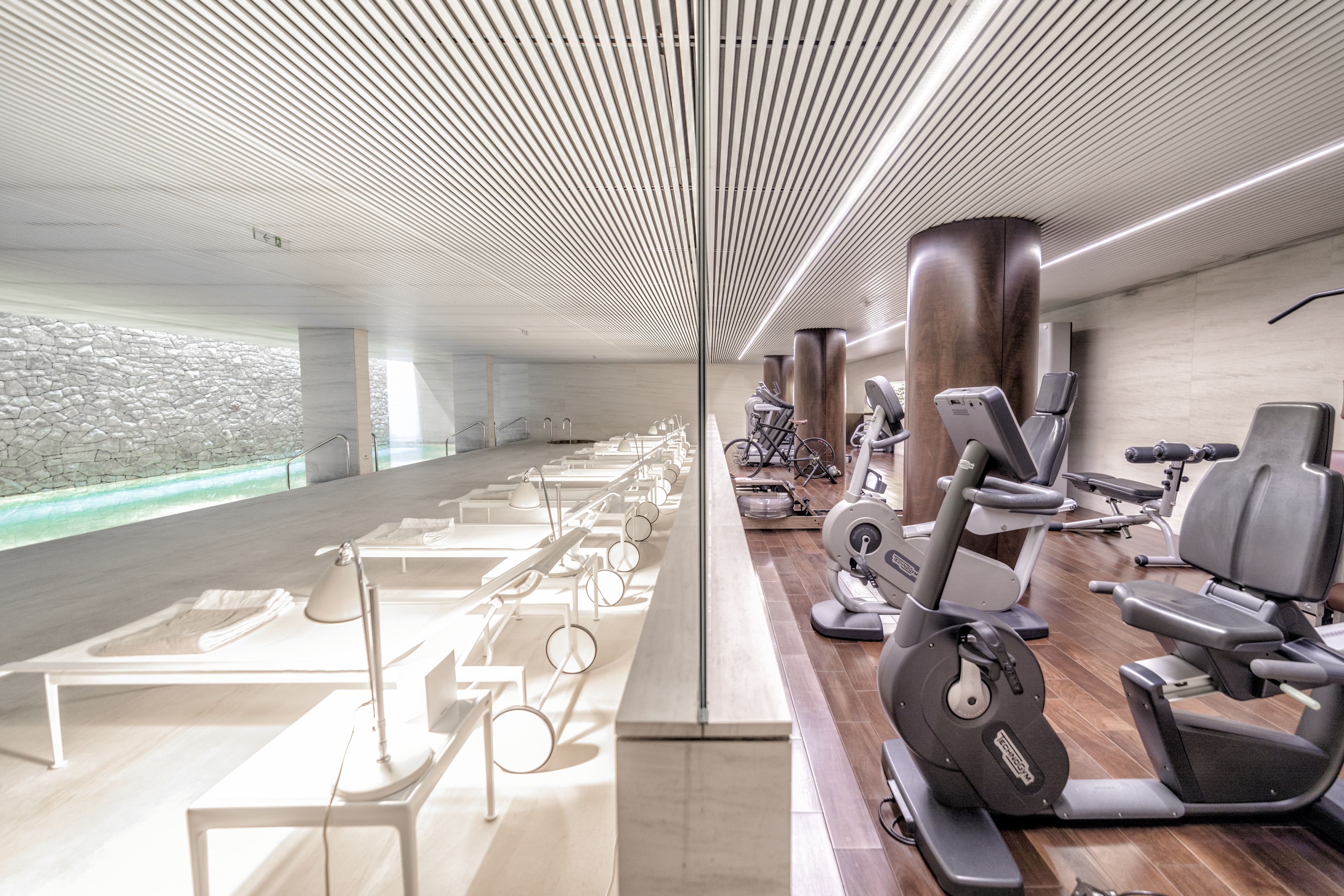 桑拿、湿蒸房、土耳其浴、身体护理、芳香疗法、深层组织按摩