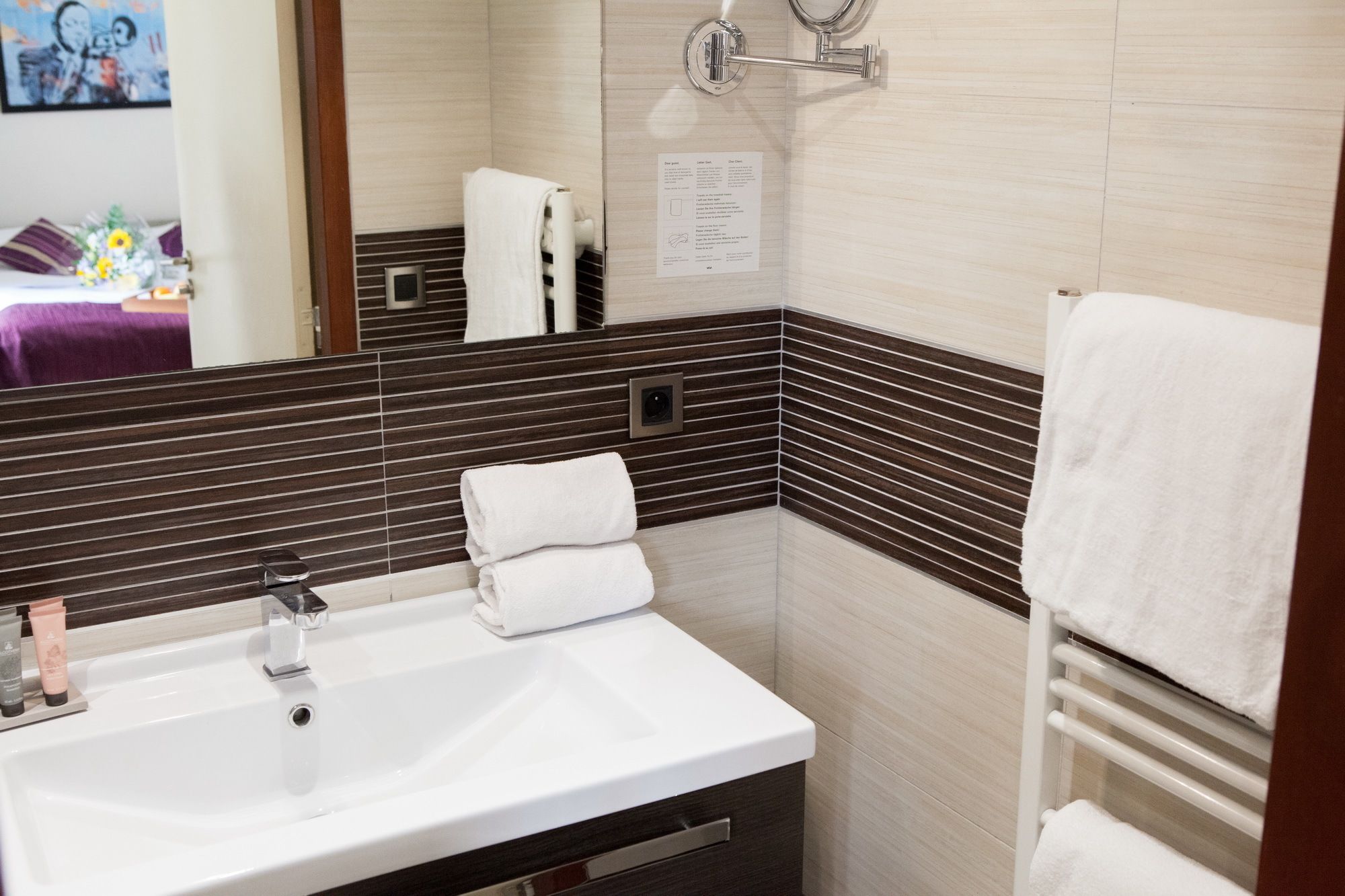 classic room | bathroom | shower, hair dryer, towels