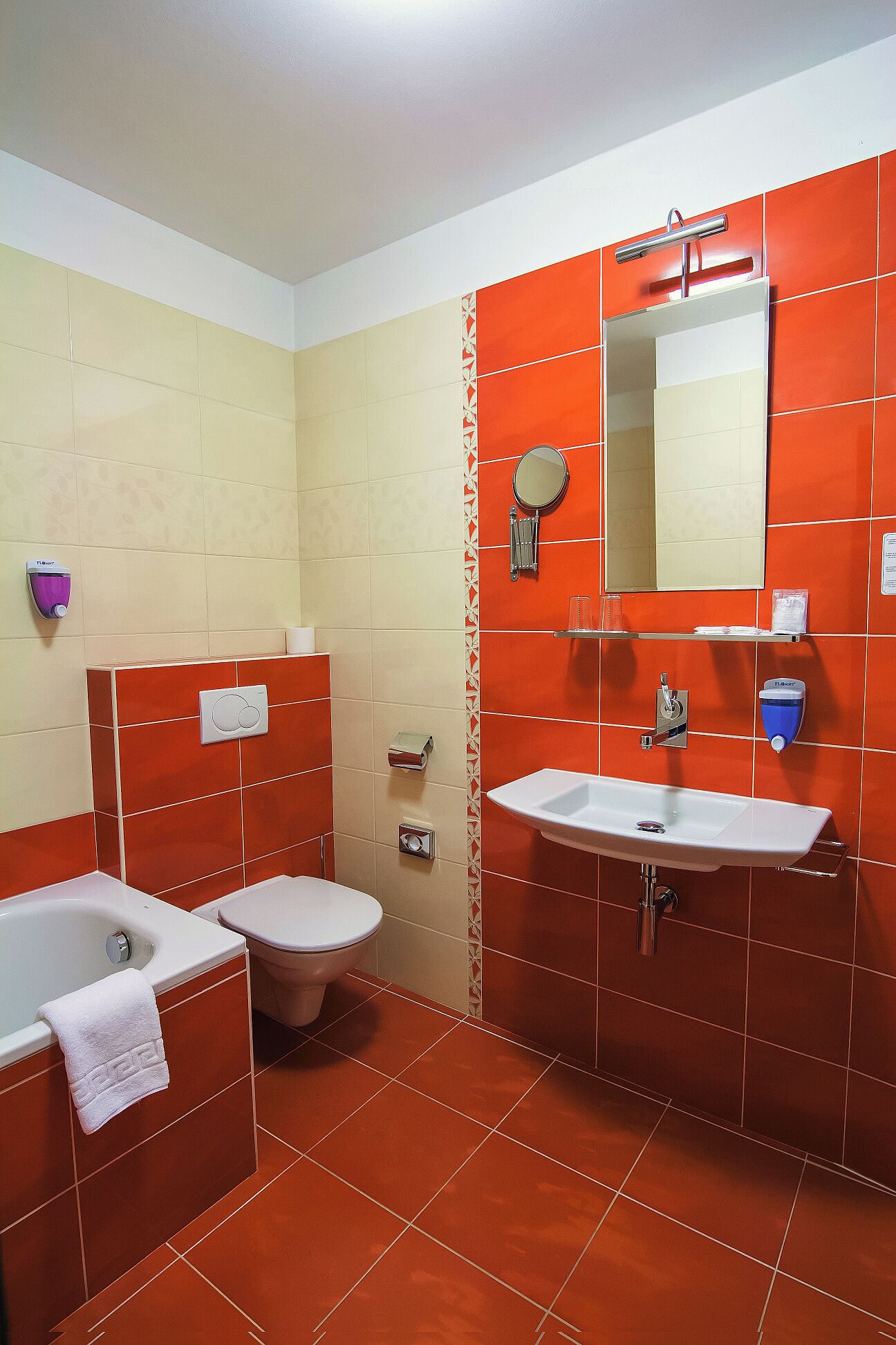 double room | bathroom | free toiletries, hair dryer, towels