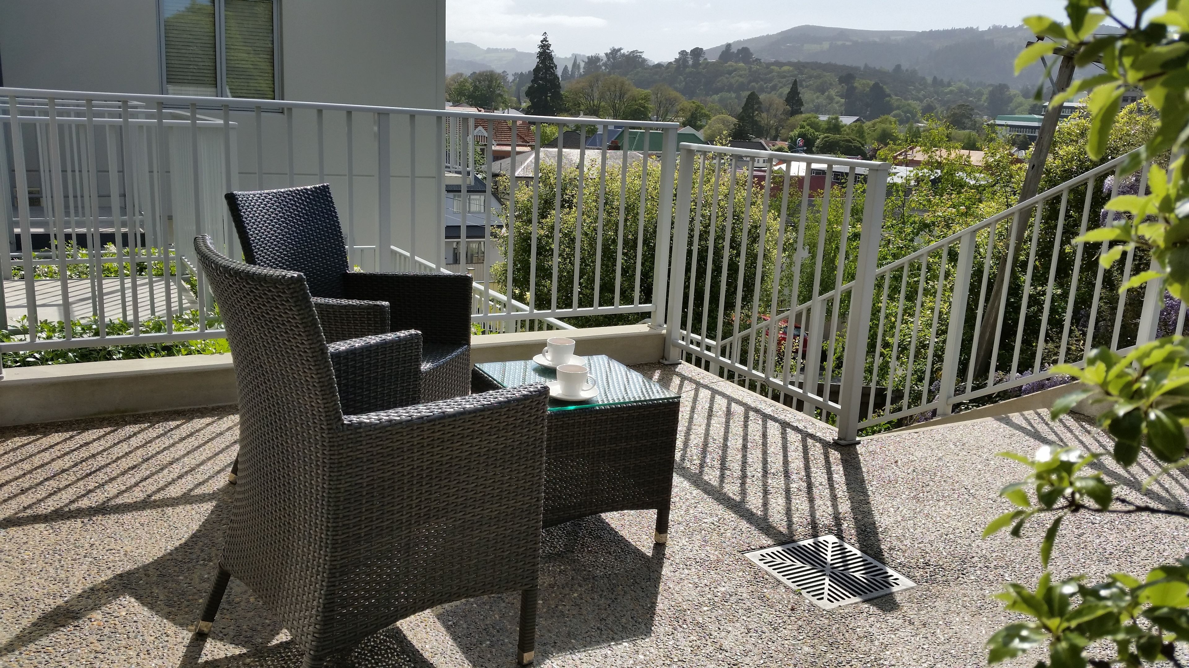 Deluxe Studio | Courtyard view