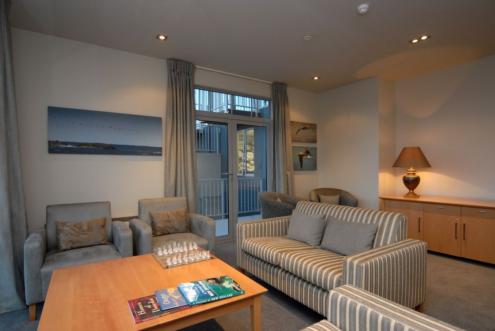 Bluestone On George by null