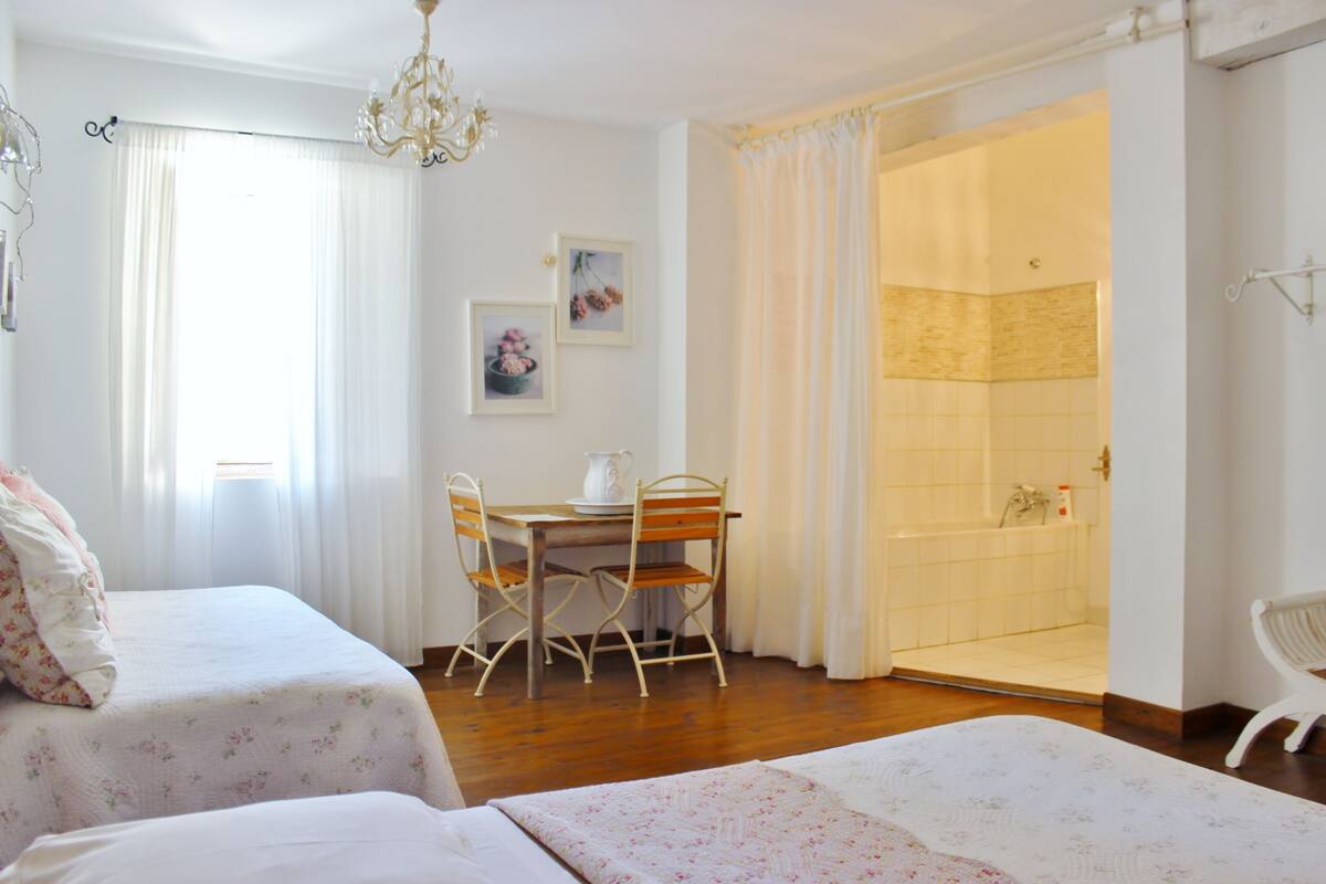 Triple Room | 4 bedrooms, premium bedding, Select Comfort beds, minibar