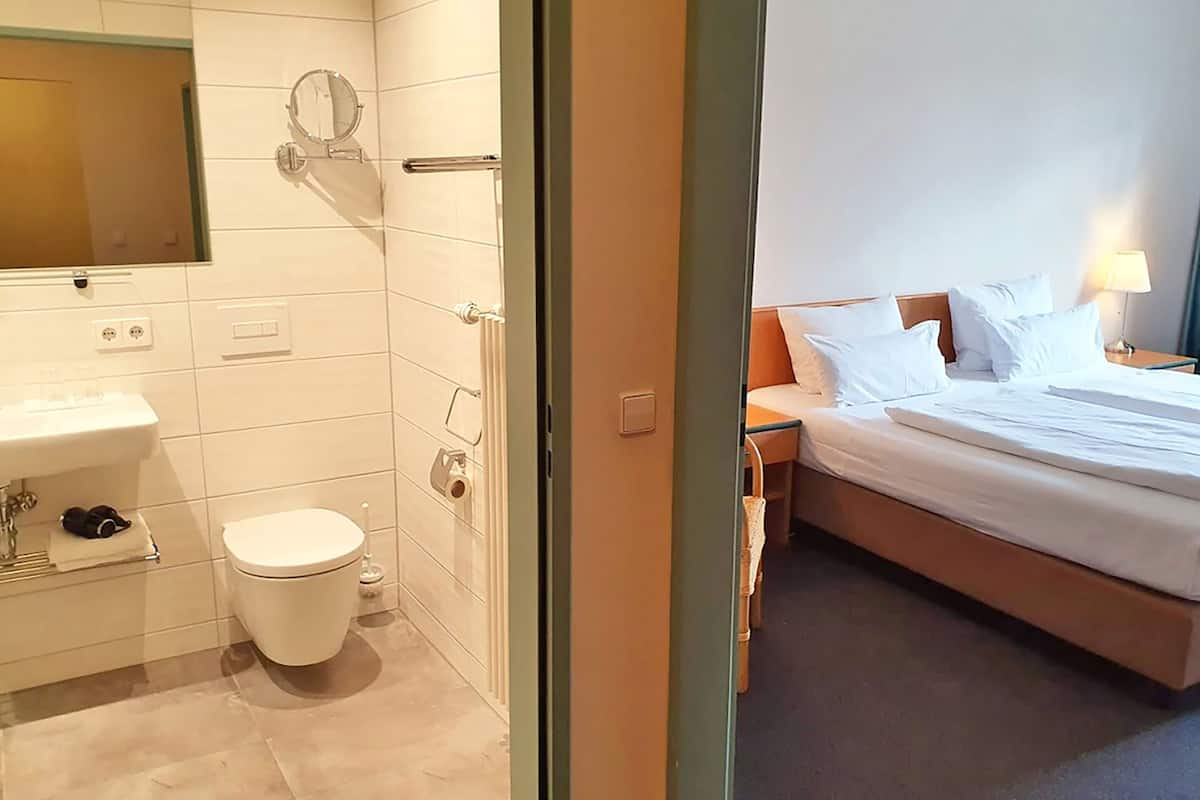 1 chambre, literie hypoallergénique, coffres-forts dans les chambres