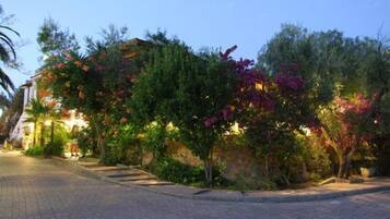 Enceinte de lâhĂ©bergement