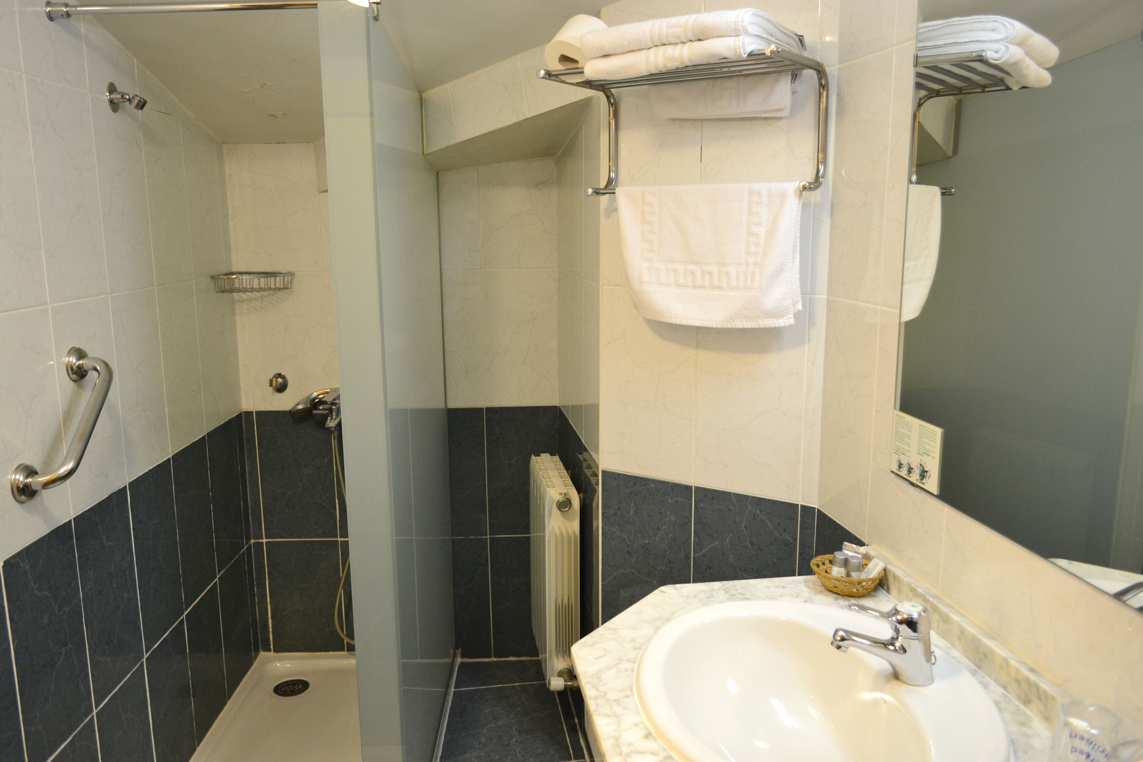 1 bedroom, desk, blackout curtains, free wifi