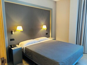 In-room safe, wheelchair access - Ignacio (Chiva)