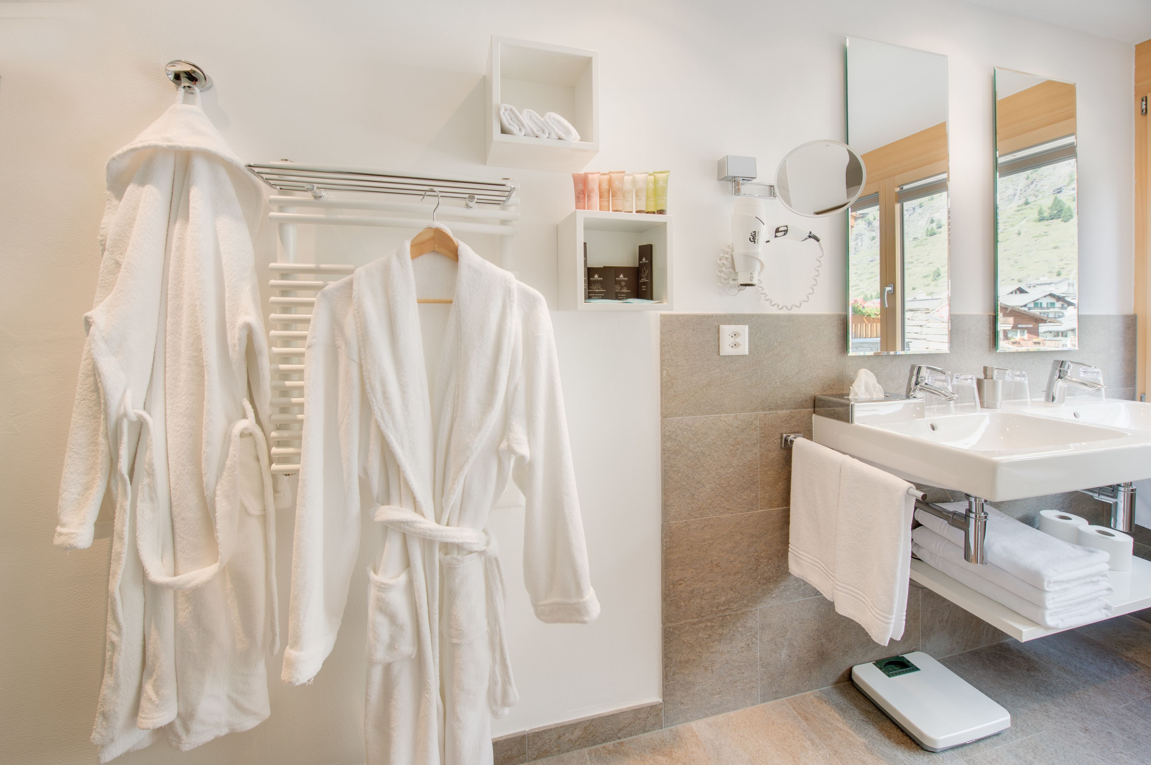 premium bedding, down duvets, pillow-top beds, minibar