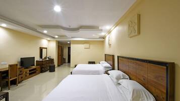 Minibar, in-room safe, desk, soundproofing