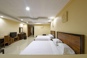 Minibar, in-room safe, desk, soundproofing
