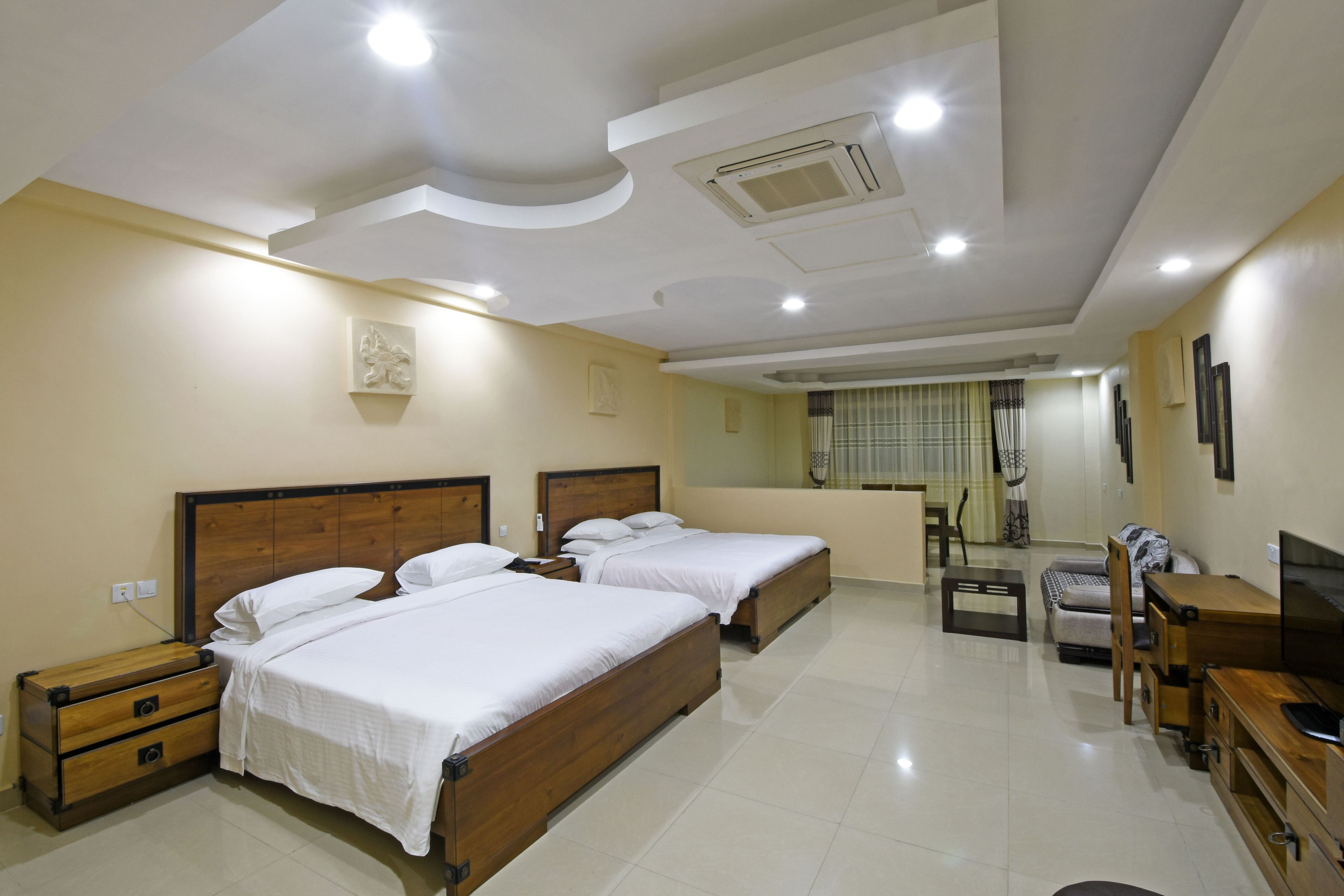 Minibar, in-room safe, desk, soundproofing