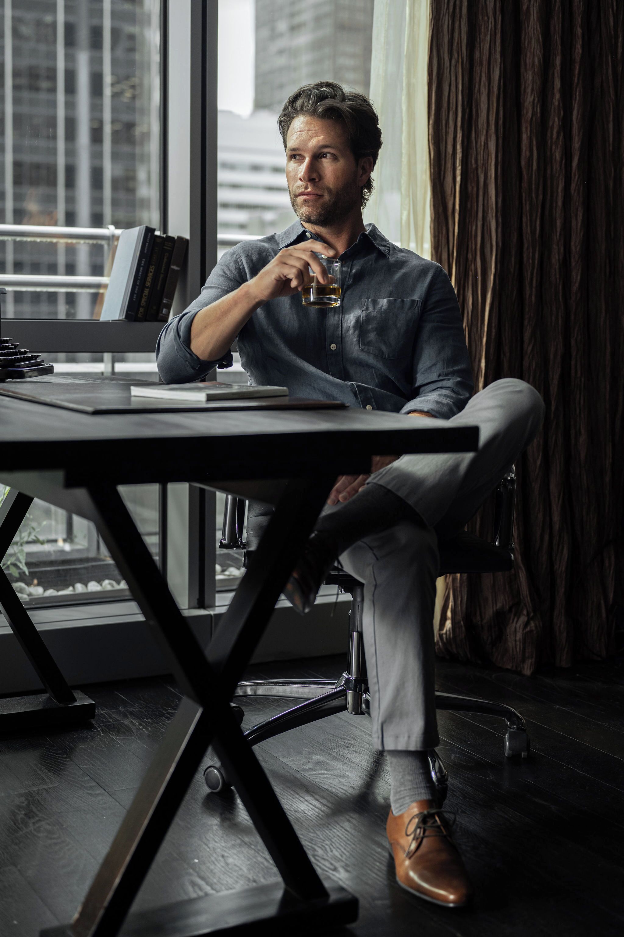 terrace salon | premium bedding, minibar, in-room safe, desk