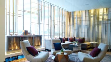 Lounge dans le hall