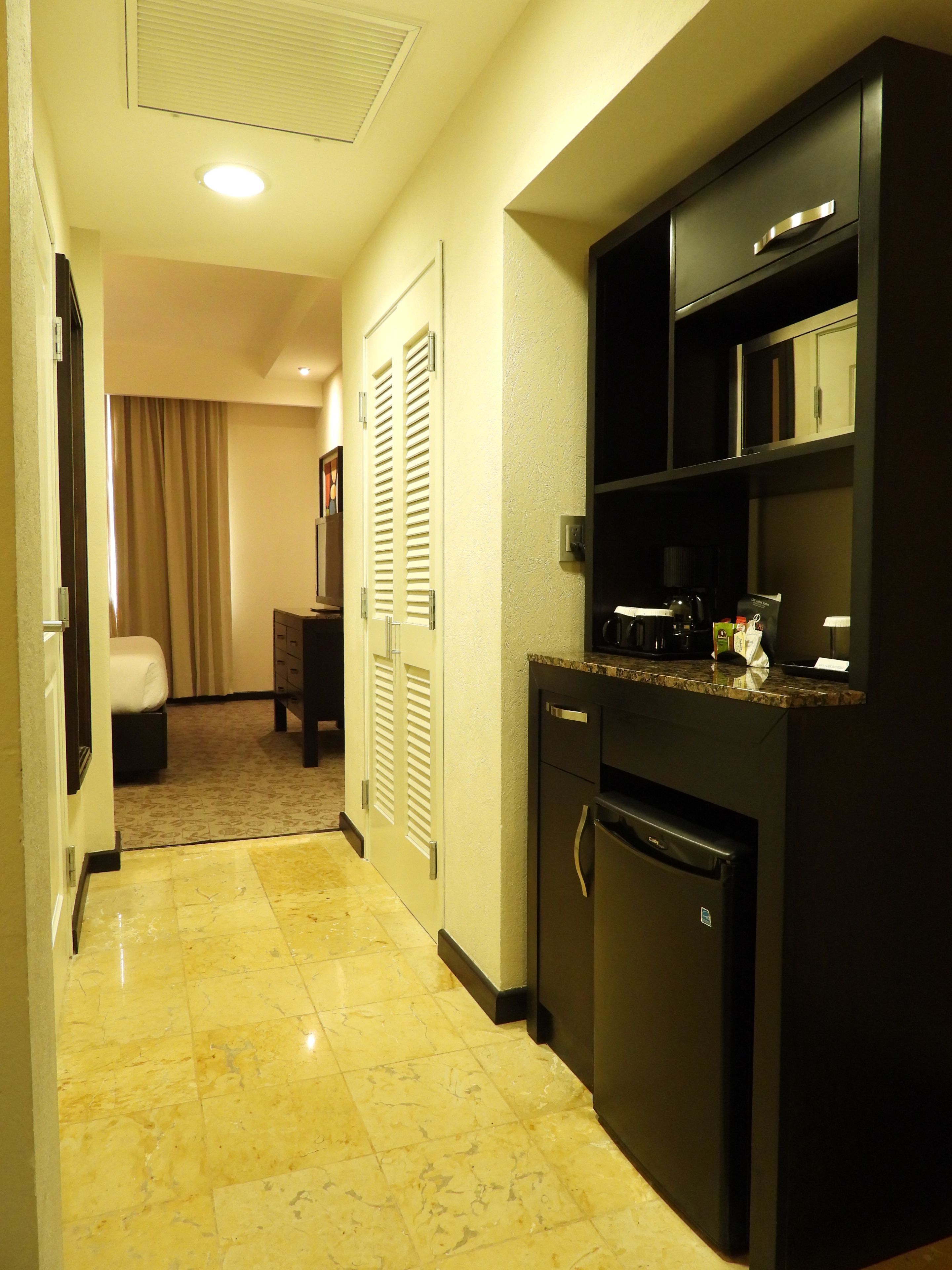 presidential room, 2 bedrooms | in-room dining