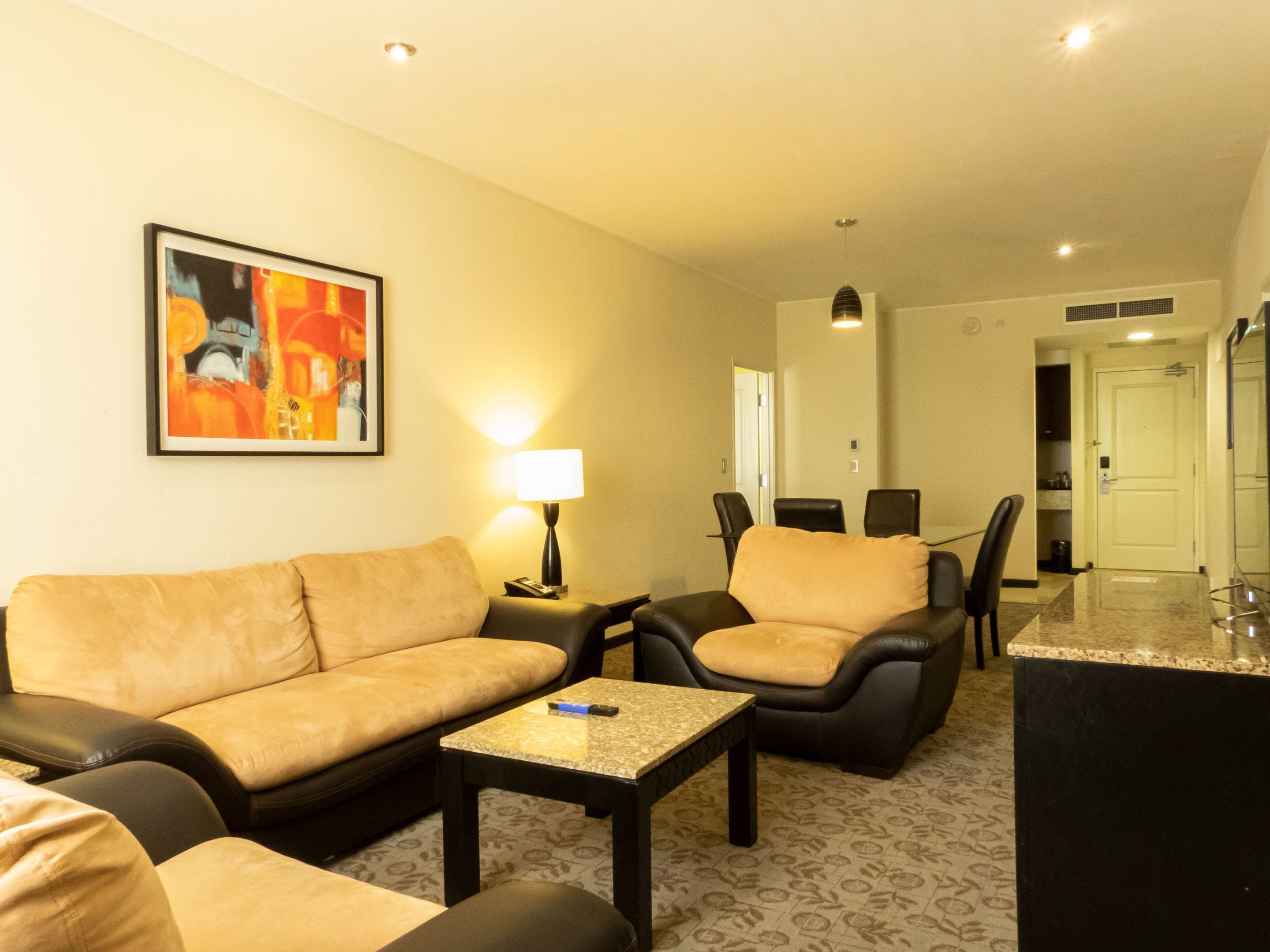 Presidential-rum - 2 sovrum | Vardagsrum | LCD-tv, betalfilmer och golvvärme