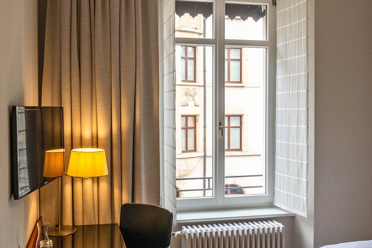 Single Room, City View | Hypo-allergenic bedding available, in-room safe, desk, laptop workspace