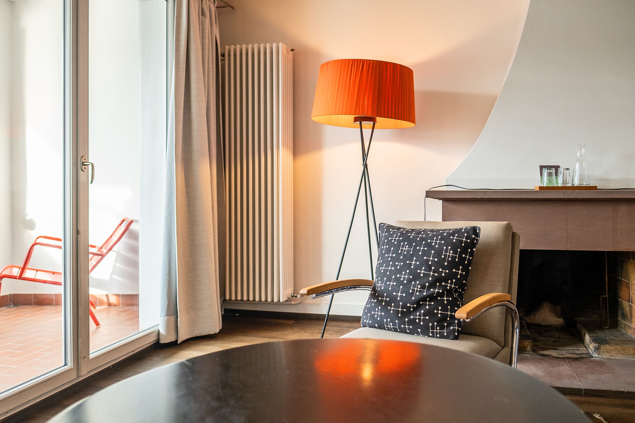 junior studio suite, balcony, river view | 1 bedroom, hypo-allergenic bedding, in-room safe, individually decorated