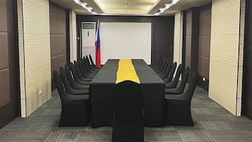 Khu phòng họp