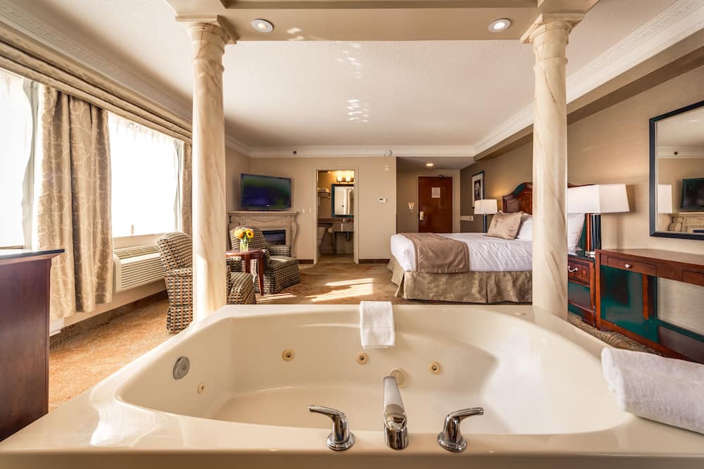 Monte Carlo Inn & Suites Downtown Markham