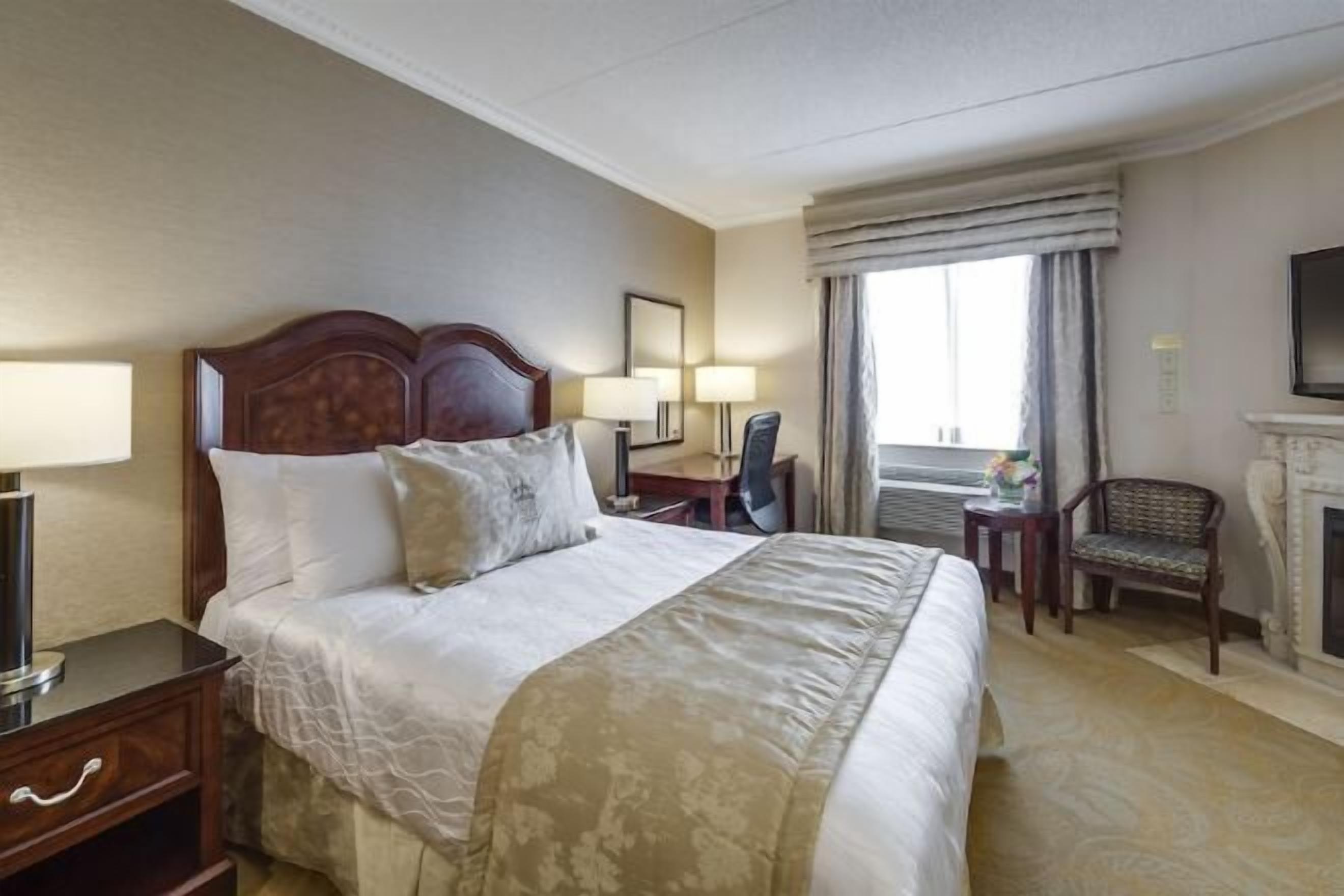 Rúmföt af bestu gerð, dúnsængur, öryggishólf í herbergi