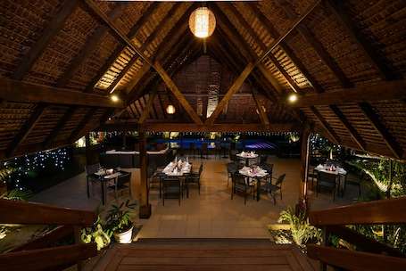 Breakfast, lunch, dinner served; alfresco dining. The Espiritu