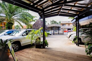Fachada da propriedade