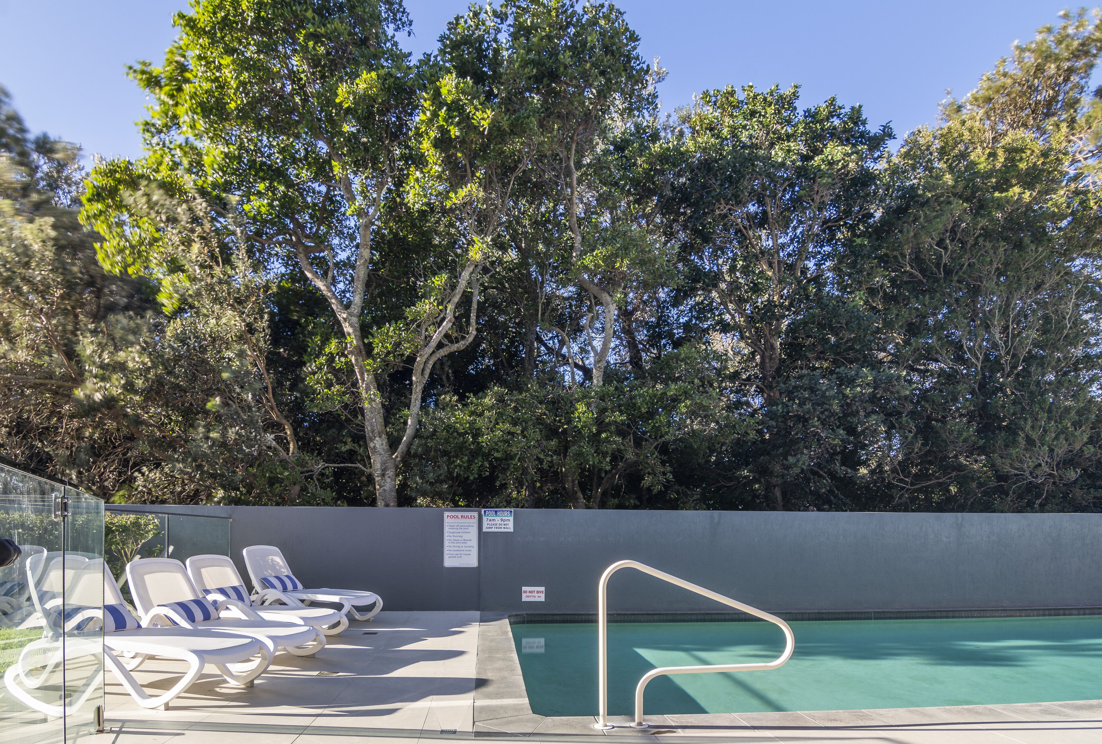 84 The Spit Holiday Apartments — image 24