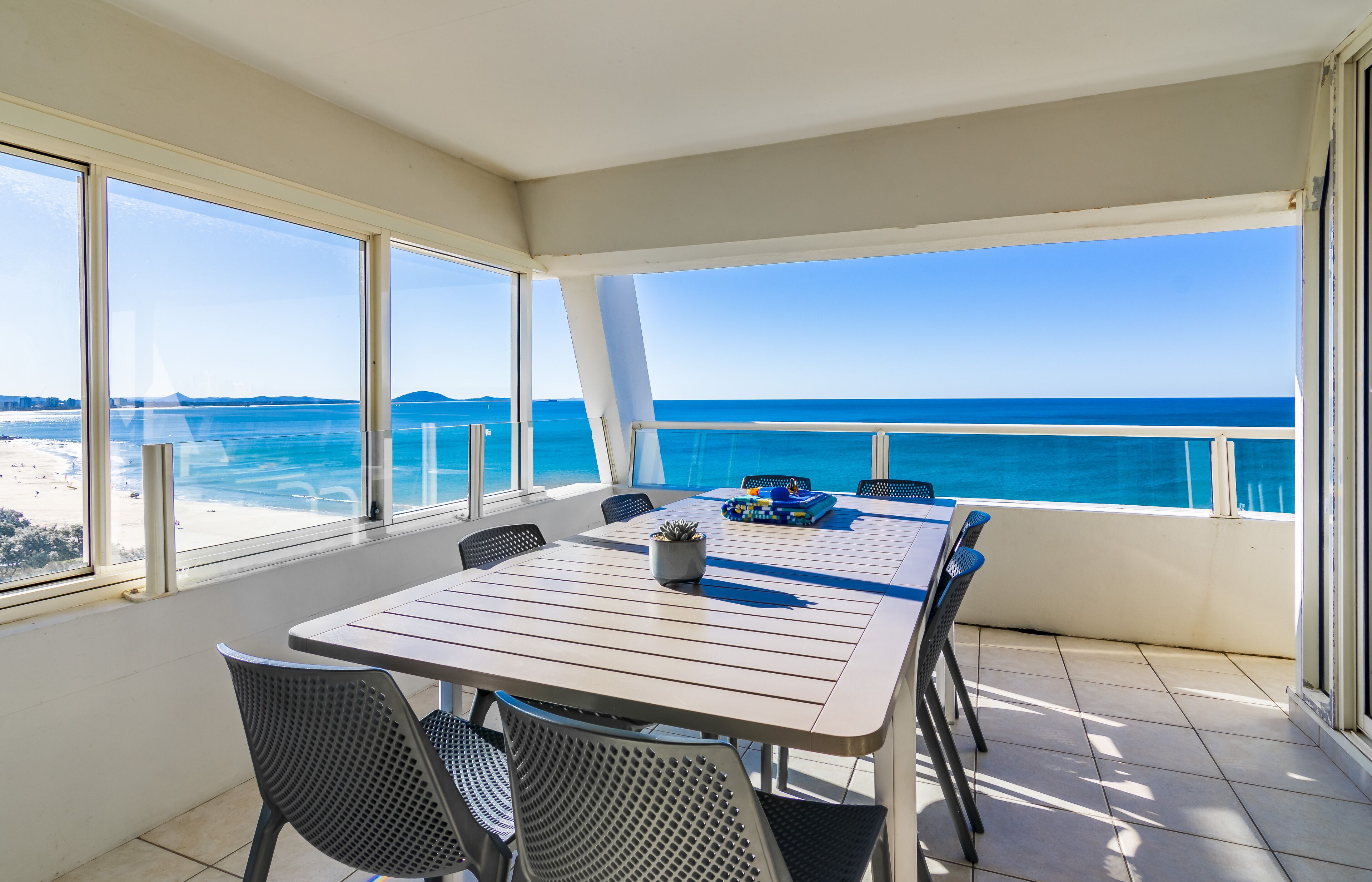 84 The Spit Holiday Apartments — image 18