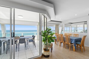 Penthouse, 4 Bedrooms, Ocean View (Level 10) | Terrace/patio