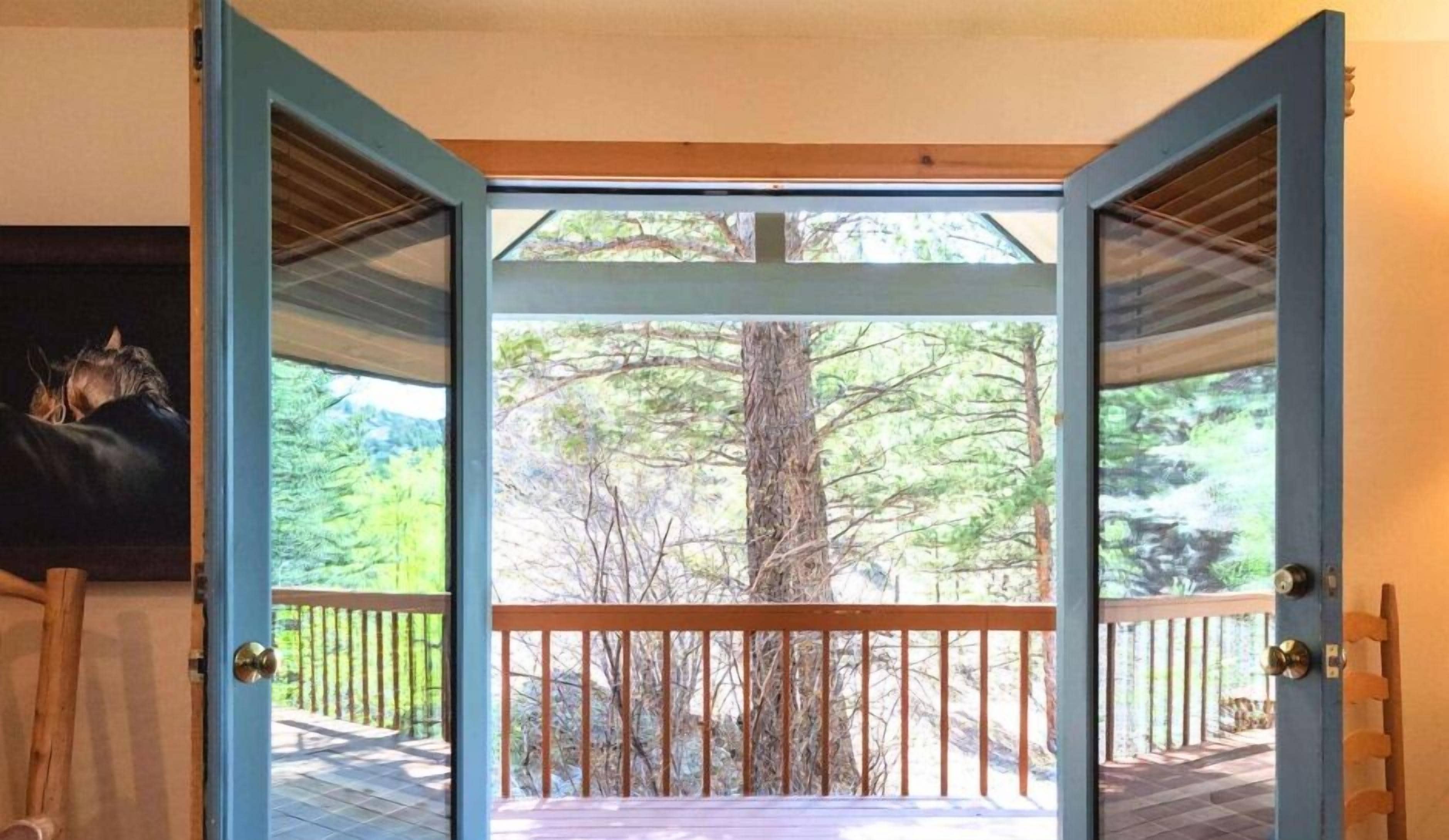 Meadow Bright | Terrace/patio