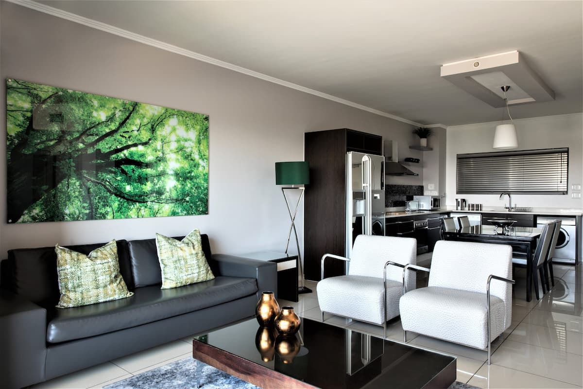 Standard Apartment, 2 Bedrooms | 1 bedroom, in-room safe, desk, blackout curtains