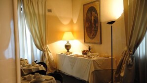 Breakfast area - White House (Foggia)