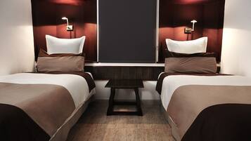 Rollaway beds, free WiFi