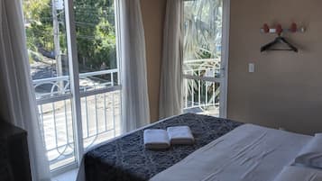 Svit Premium (Double or Twin Room) | 1 sovrum, allergitestade sängkläder, minibar och mörkläggningsgardiner