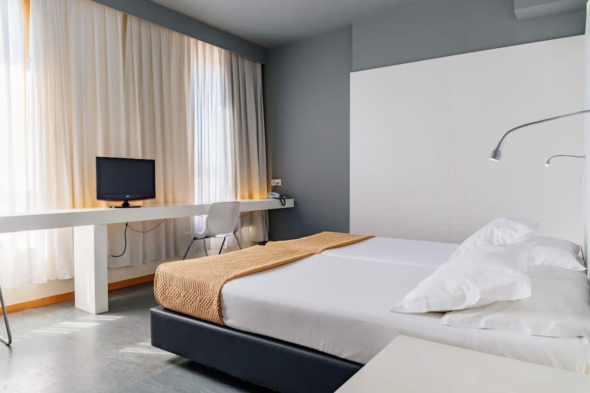 Sistema de insonorización, wifi gratis y ropa de cama