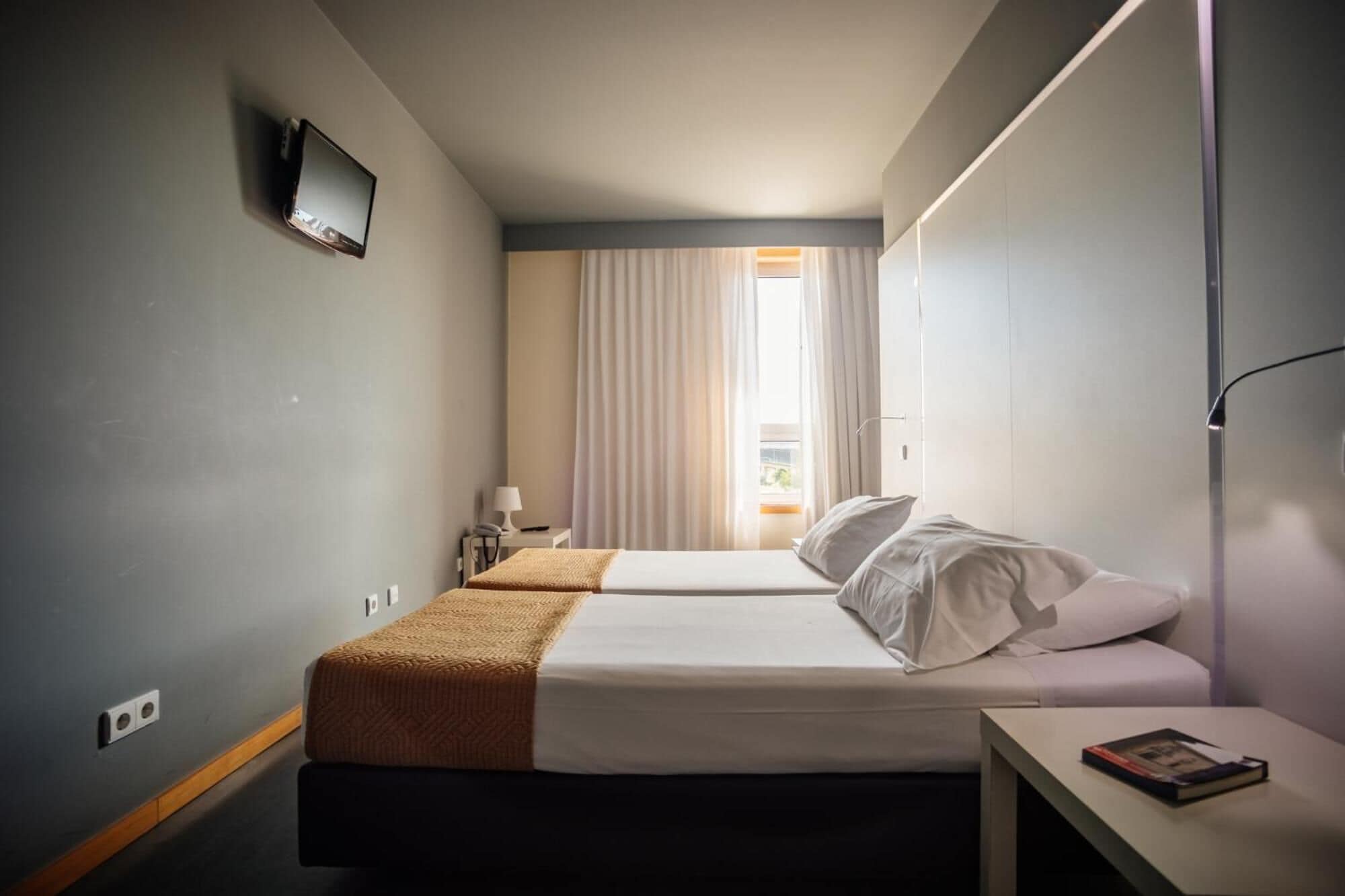 1 bedroom, soundproofing, free wifi, bed sheets