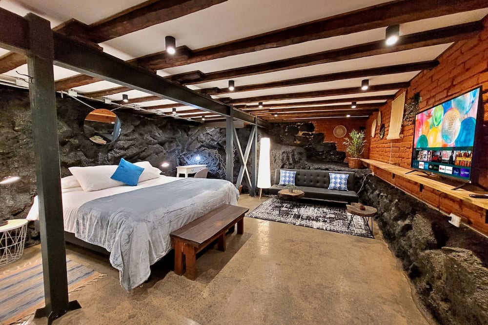 Maki Hostels & Suites Valparaiso