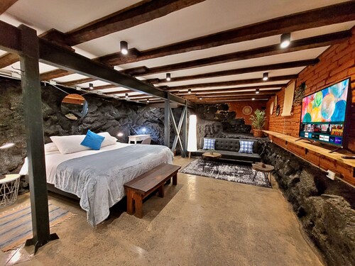 Maki Hostels & Suites Valparaiso