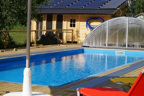 Outdoor pool, sun loungers
