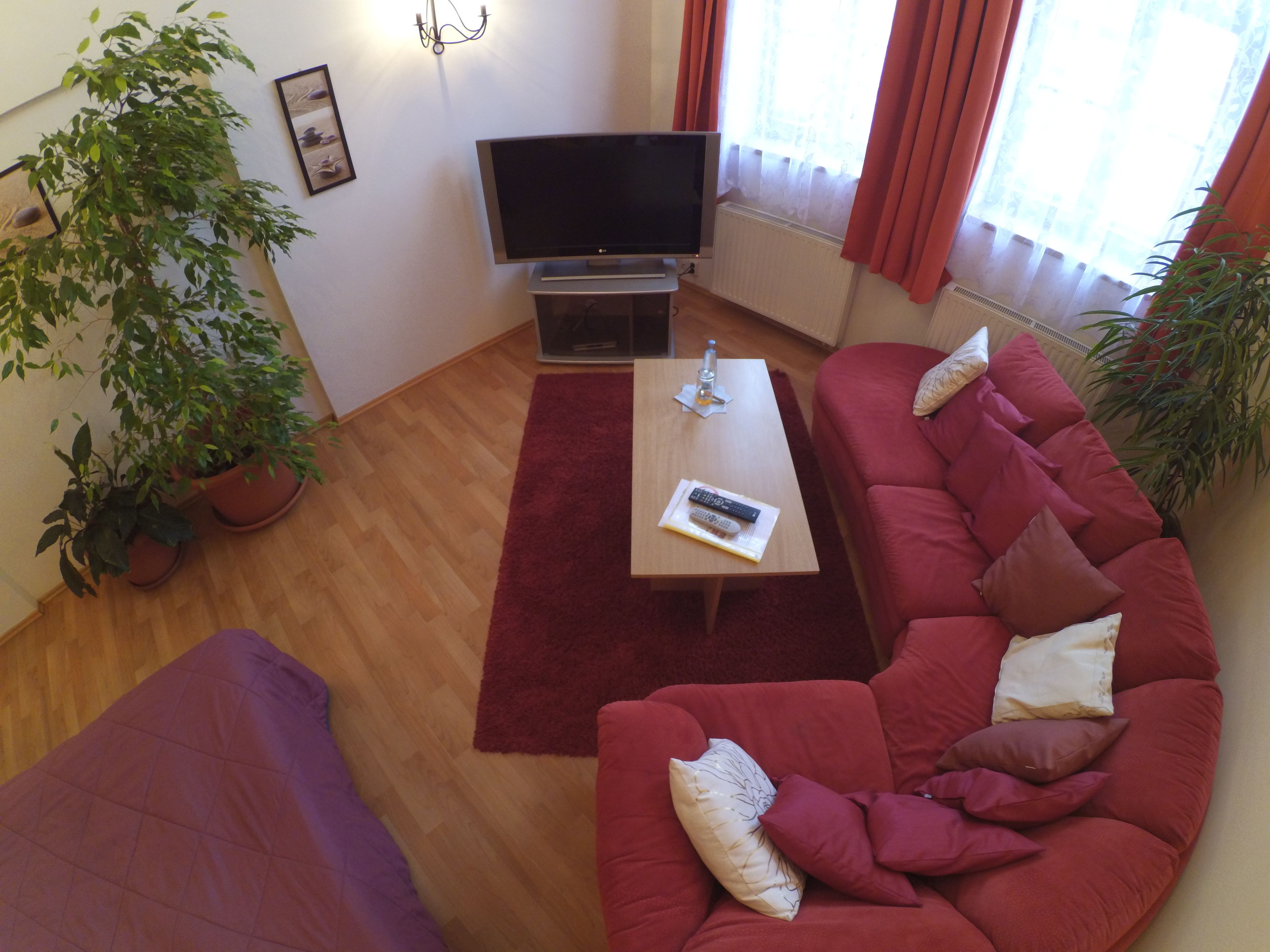 double room | living area | tv