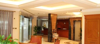 Al Madina Suites Doha