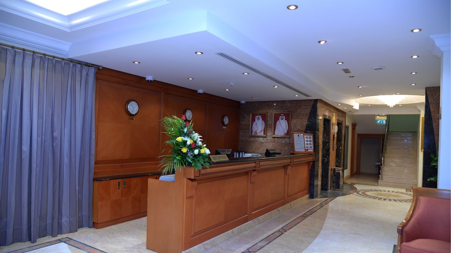 Al Madina Suites Doha