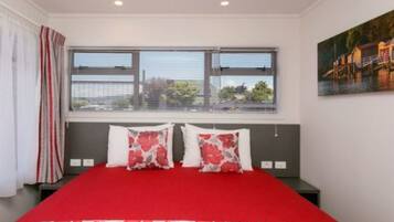 1 bilik tidur, peralatan tempat tidur premium, tilam berlapik, meja