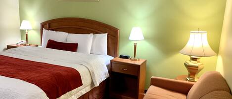 Superior Single Room, 1 King Bed | Select Comfort beds, desk, blackout drapes, soundproofing