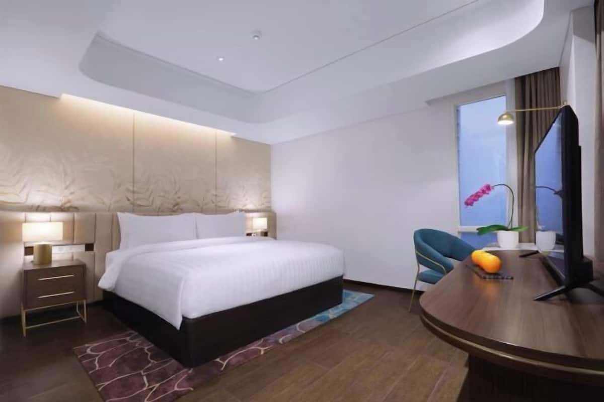 1 bedroom, minibar, in-room safe, desk