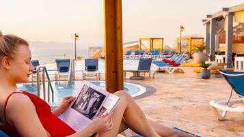 3 indoor pools, 3 outdoor pools, cabanas (surcharge), pool umbrellas