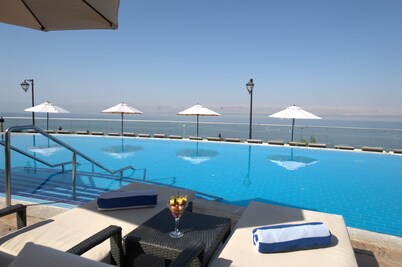 Crowne Plaza Jordan Dead Sea Resort & Spa by IHG